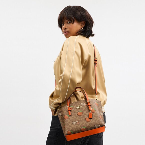 Mollie Tote Bag 25 In Signature Canvas With Orange Print - Picture 6 of 10
